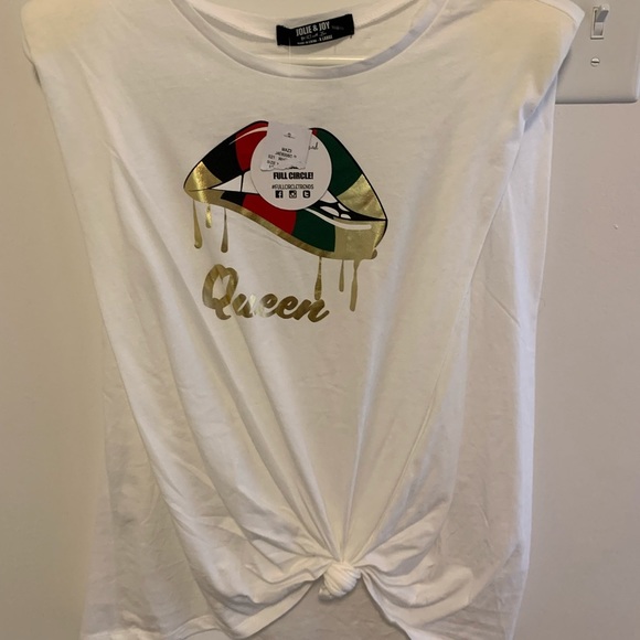 Jollie & Joy Tops - Jollie & Joy XL No Sleeves Tee Shirt. NWT